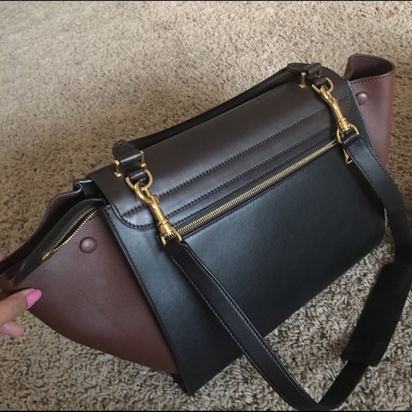 🚫SOLD🚫 Celine Small trapeze Strap Black Burgundy - Picture 3 of 8
